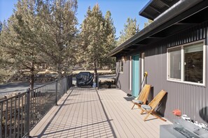 House, 4 Bedrooms | Balcony - Pet-Friendly Pine Knoll Private Home with Hot Tub and Fire Pit by RedAwning (Bend)