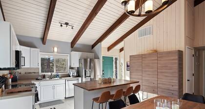 Pet-Friendly Pine Knoll Private Home with Hot Tub and Fire Pit by RedAwning