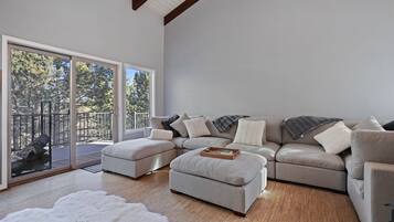 Maison, 4 chambres | Salle de séjour