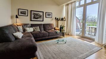 Smart TV, libros, biblioteca de música, estéreo