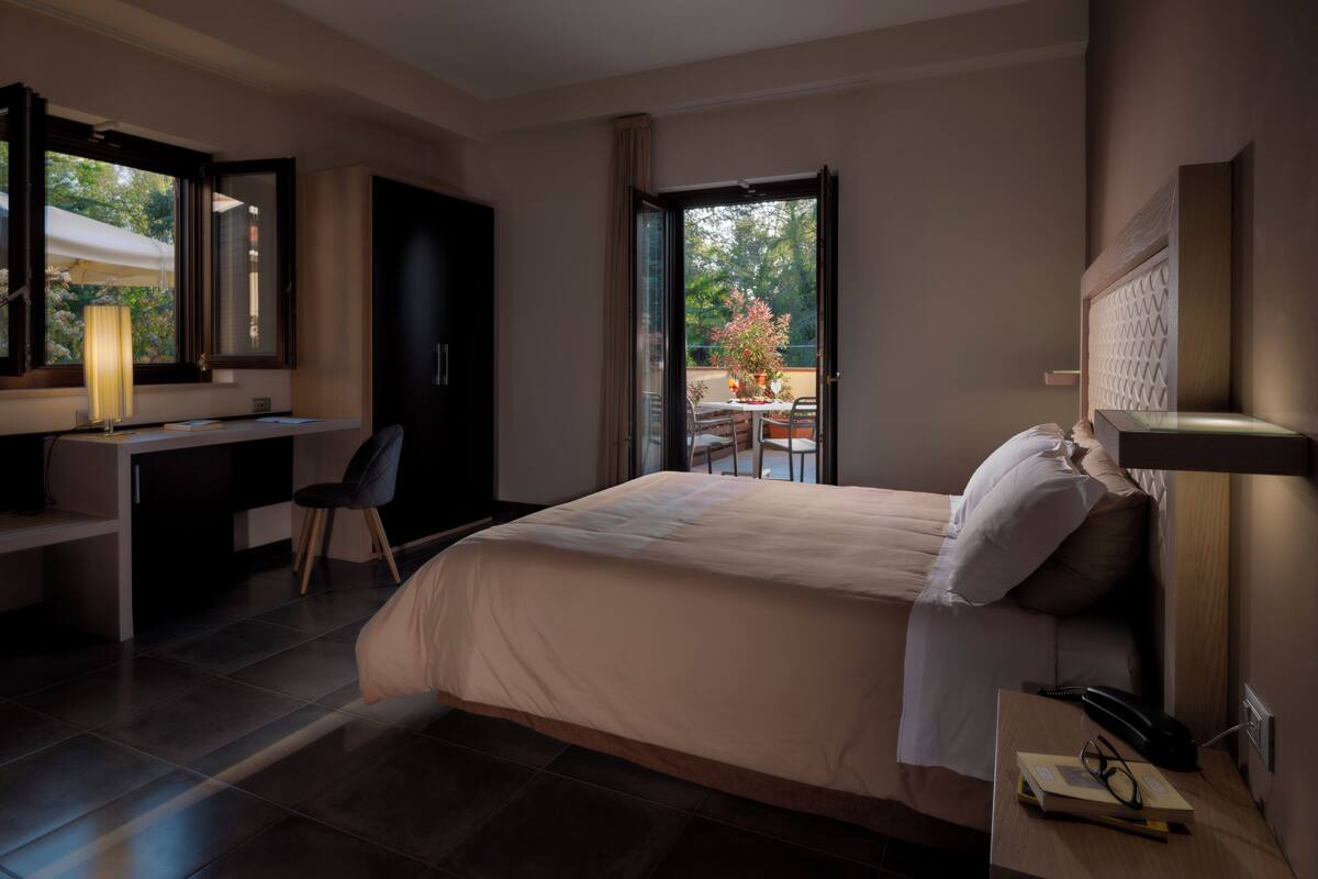 Superior Double Room, 1 Queen Bed, Terrace | In-room safe, blackout curtains, free WiFi, bed sheets