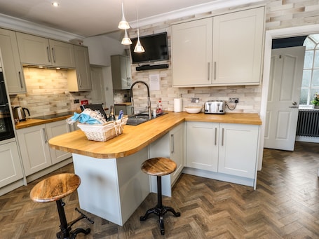 Lavavajillas, utensilios de cocina