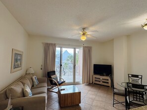 Fernseher, DVD-Player