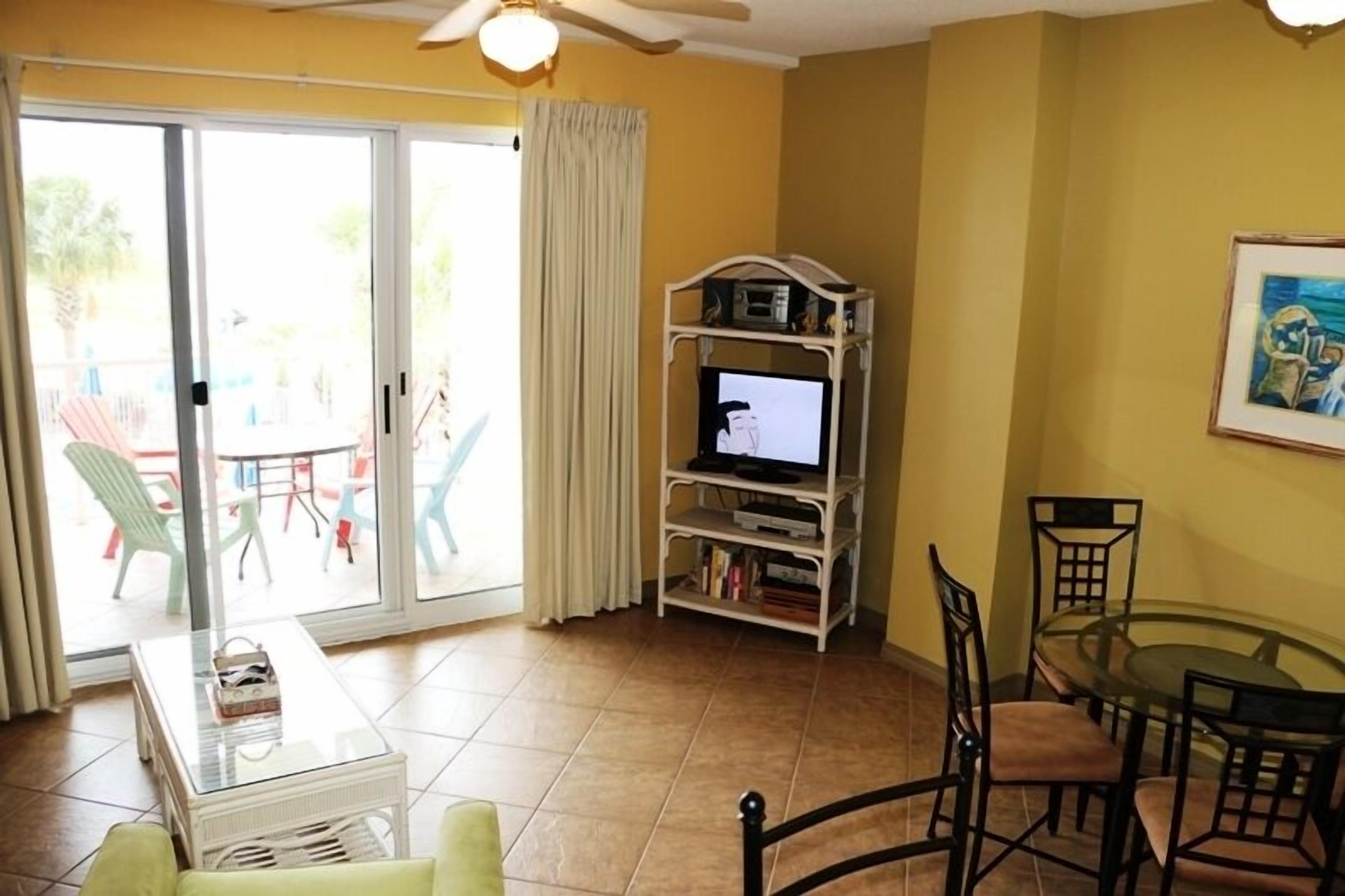 Fernseher, DVD-Player