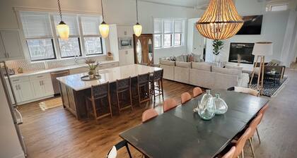 B A S E C A M P church - renovated church with modern interior