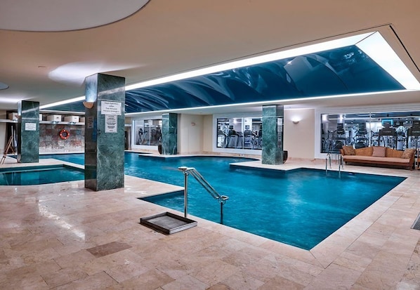 2 indoor pools, outdoor pool - Evelina otel (Ankara)