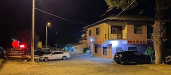 Elmas Restaurant ve Pansiyon