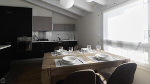 Casa | 1 quarto, ferros/tábuas de passar roupa, Wi-Fi