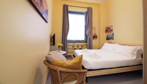 1 chambre, fer et planche à repasser, Wi-Fi