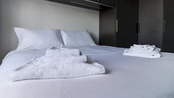 Apartment | 2 bedrooms, WiFi