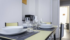 Apartment | Iron/ironing board, WiFi