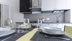 House | 2 bedrooms, iron/ironing board, WiFi - Italianway Easy - Piero Della Francesca 74 (Milan)