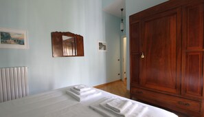 1 Schlafzimmer