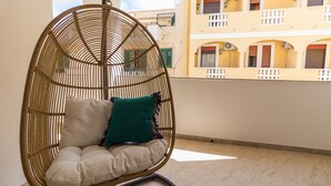 2 phòng ngủ, bàn ủi/dụng cụ ủi quần áo 