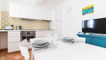 1 bedroom, iron/ironing board, WiFi