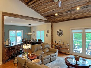 Smart TV, fireplace, DVD player, video library