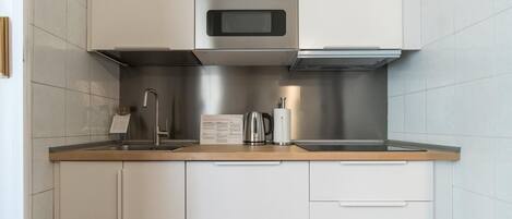 Apartment | 1 bedroom, iron/ironing board, WiFi