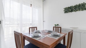 2 bedrooms, iron/ironing board, WiFi - Sant Erasmo 3 - 37 (Taggia)