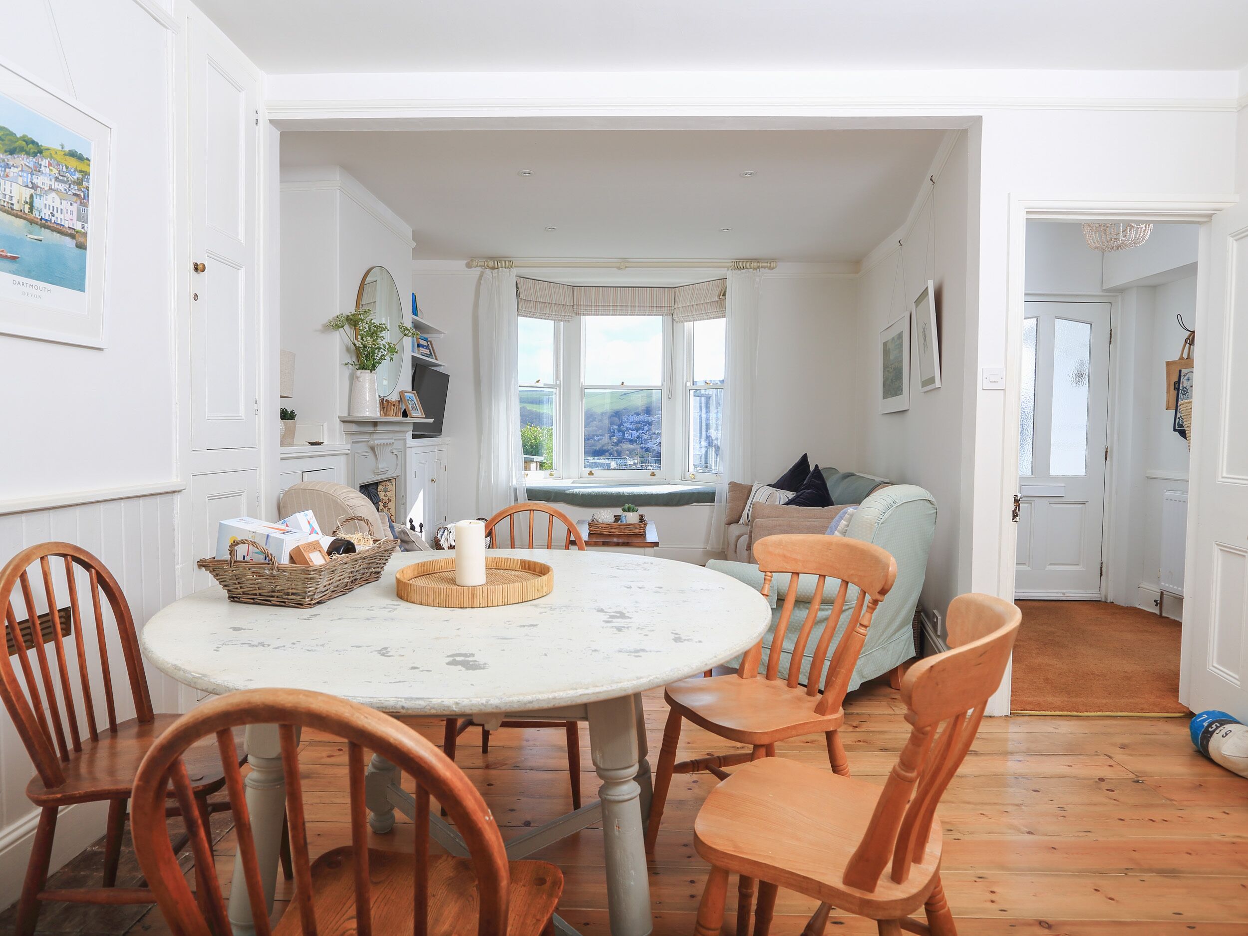 Cottage | Dining