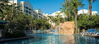 TIMESHARE SUITE A FOR RENT, April 16-23, 2022. WHY STAY IN A HOTEL.