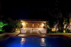 Piscine extérieure