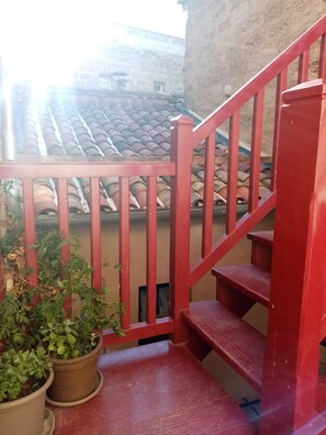 Property grounds - L' Authentique, historic center 3rd floor (Pézenas)