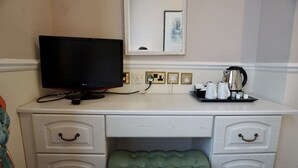 Unclassified image, 4 of 80, button - Albany, Brighton & Hove (Hove)