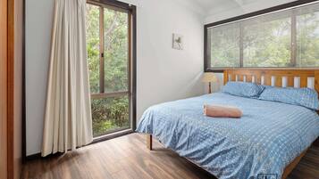 5 sovrum, strykjärn/strykbräda, wi-fi och sängkläder