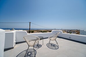 Luxury Villa, 2 Bedrooms, Private Pool | Terrace/patio