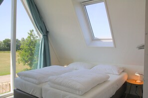 6 bedrooms, WiFi, wheelchair access - Xl family vacation home by the sea - Callantsoog LekkerNaarZee (Callantsoog)
