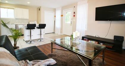 Near Casino & Tunnel!!! Clean & Disinfected