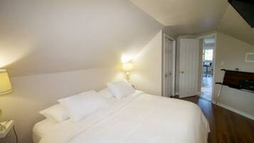 2 間睡房、遮光窗簾/窗簾、Wi-Fi