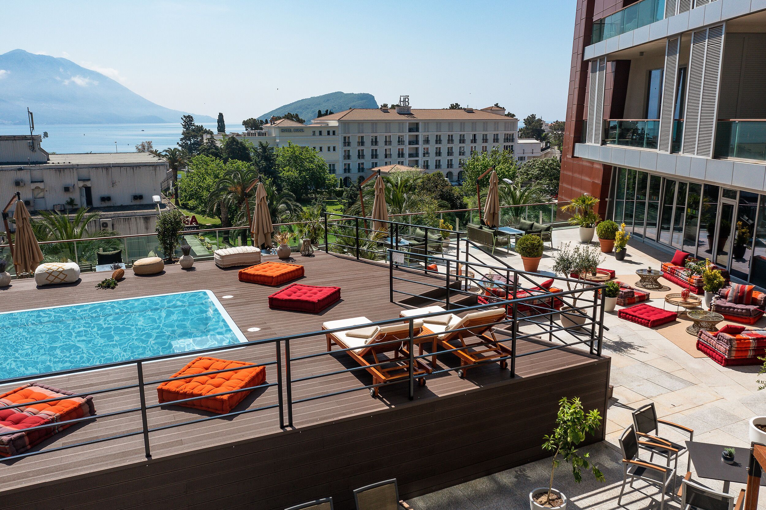 Outdoor pool, pool umbrellas, pool loungers