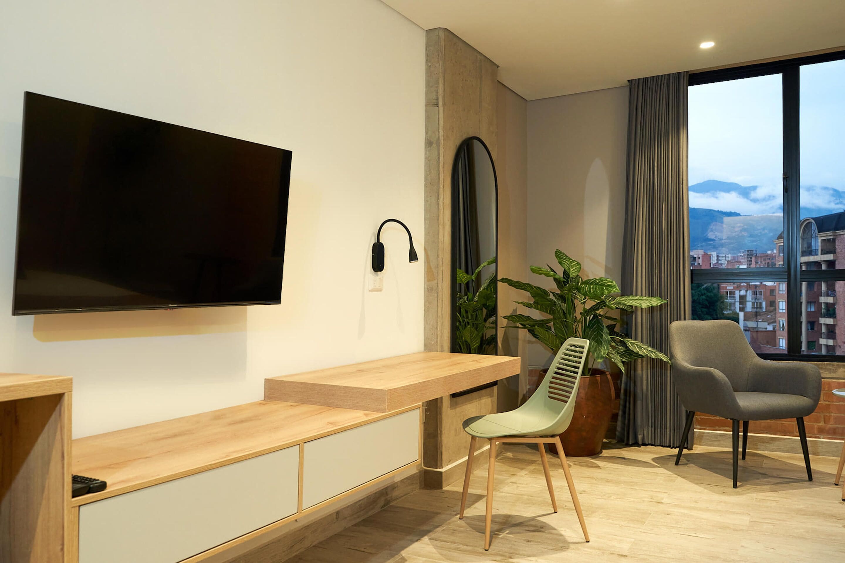 twin room | 1 bedroom, premium bedding, down duvets, minibar