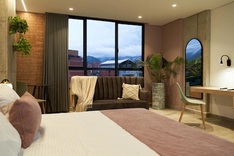 1 habitación, ropa de cama de alta calidad, cubrecamas y minibar