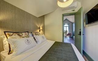 Wifi gratis y ropa de cama 