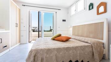 Villa Comfort, accesso alla piscina, vista mare | Vista dalla camera