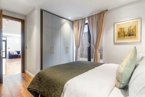 1 chambre, fer et planche à repasser, Wi-Fi gratuit, draps fournis