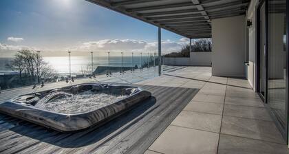 Sunrise - 5 Bedroom Luxurious Holiday Home - Pendine