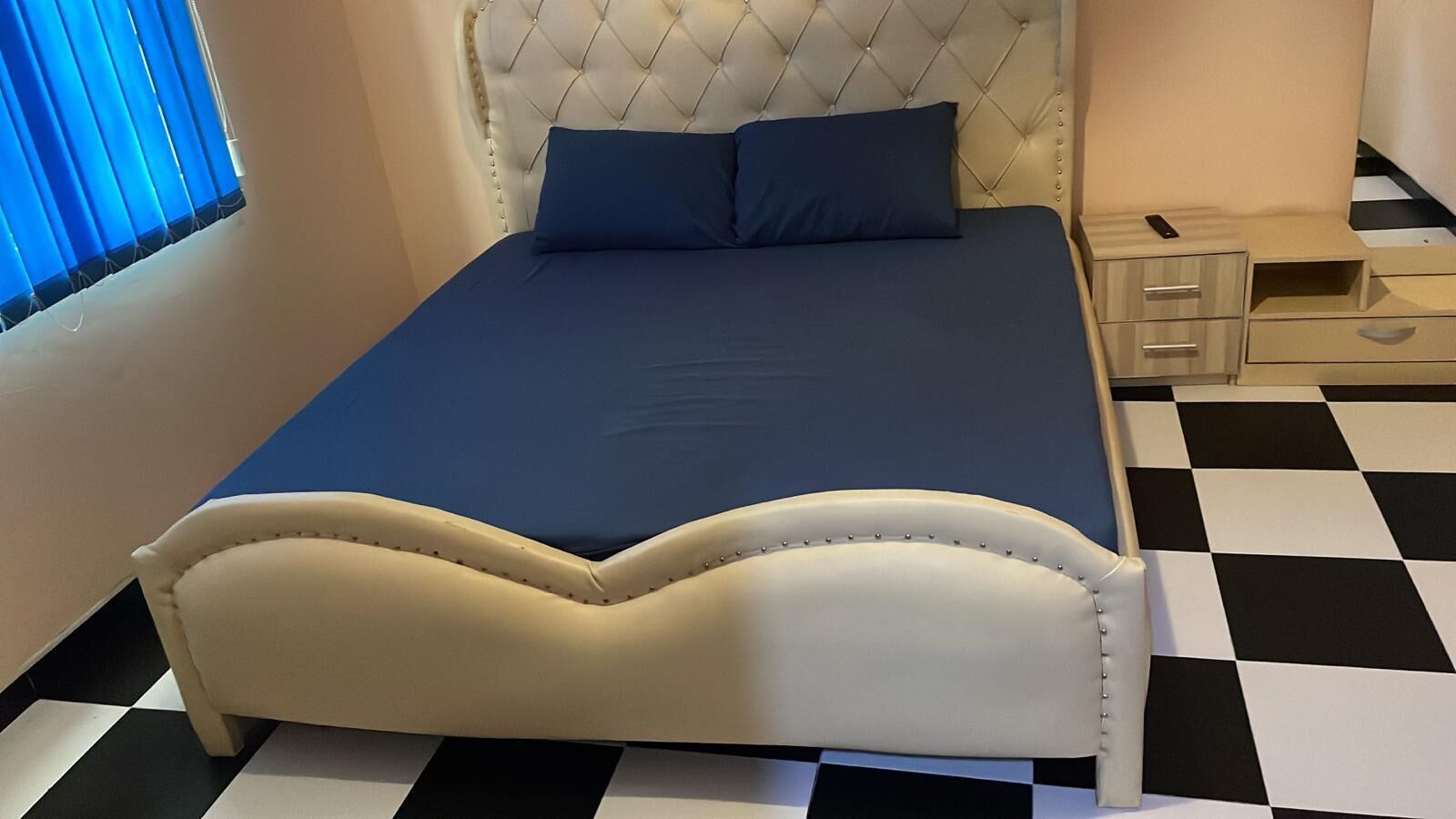 5 dormitorios y ropa de cama