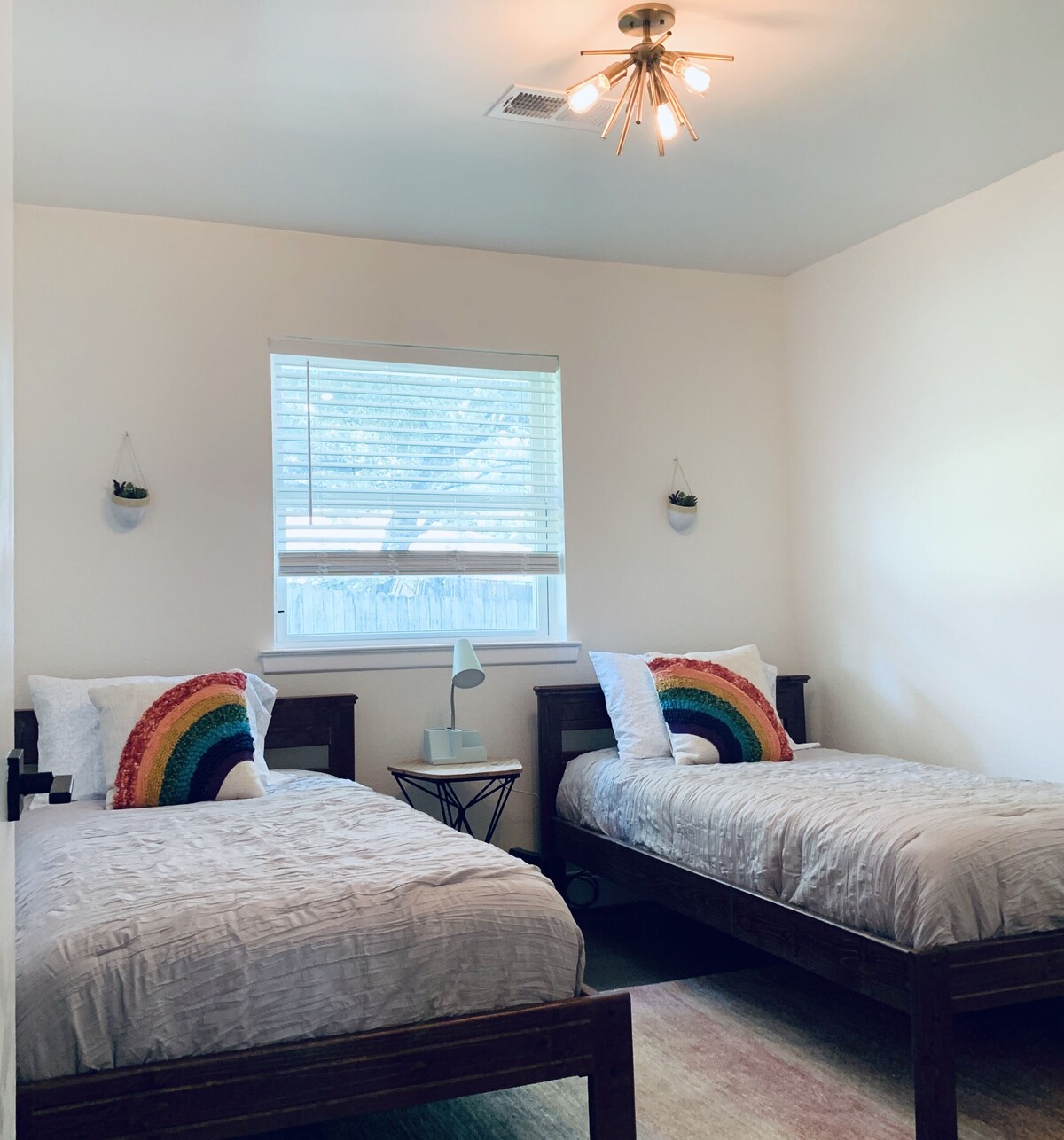 Photo 7 of Modern Home with Spacious Yard 5 Min to Domain!