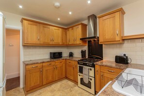 公寓, 无障碍, 独立浴室 (Passionfruit Suite ) | 共用厨房