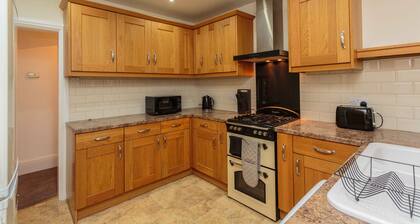 Cherry Property - Passionfruit Suite