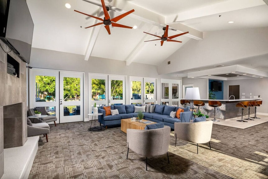 Family-friendly Oasis W/ Pool, Gym & Near Beach - サンマルコス, CA
