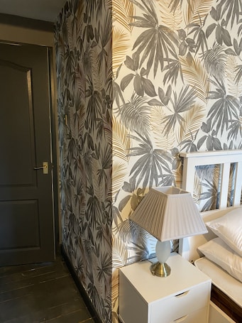 Comfort-herbergi með tvíbreiðu rúmi - sameiginlegt baðherbergi (Double Room) | 1 svefnherbergi