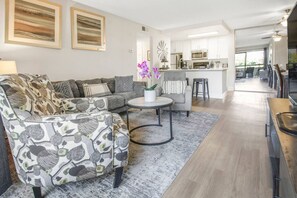 Smart TV, table football