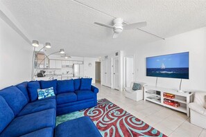 Smart TV, DVD player