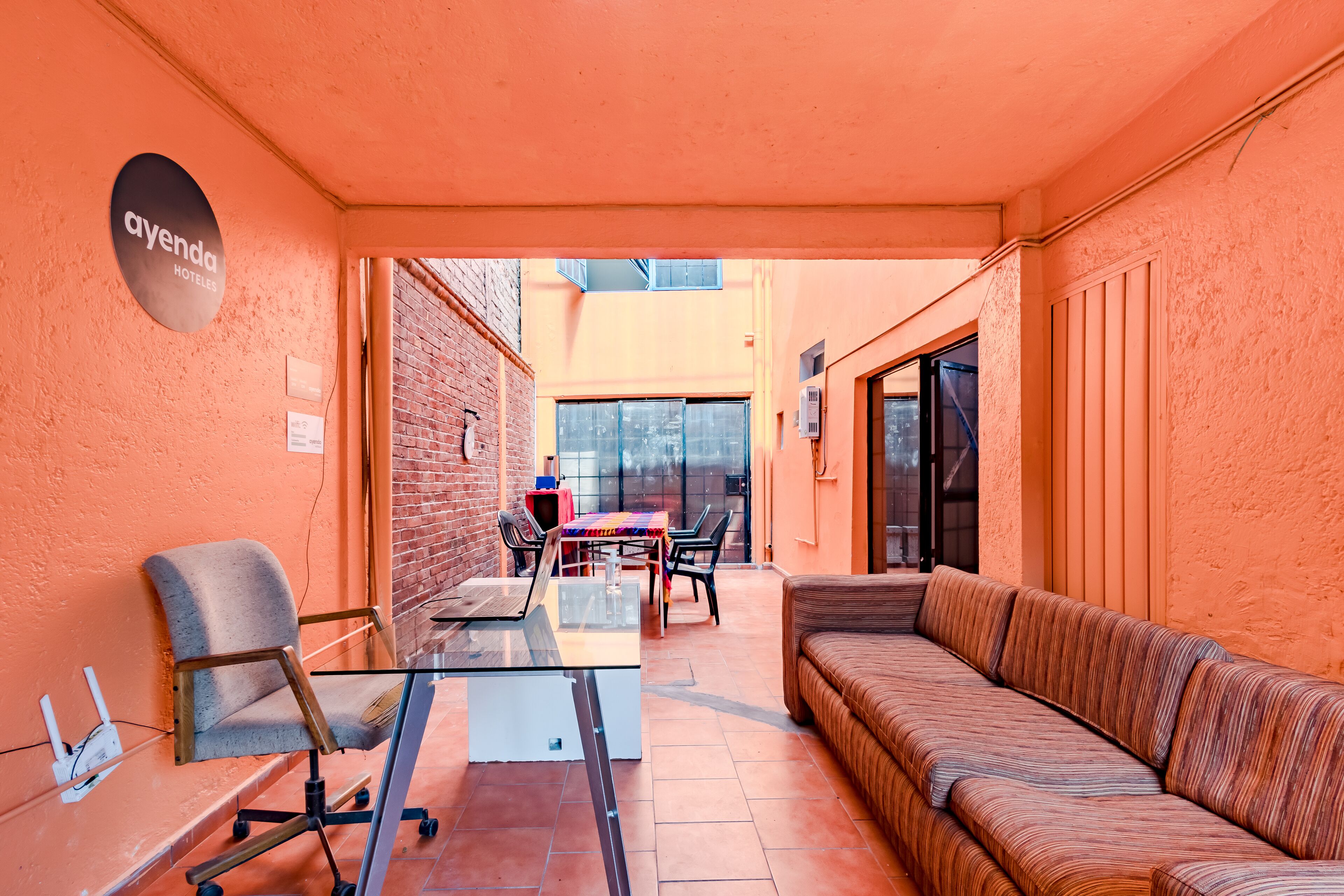 Photo - Oasis Airport