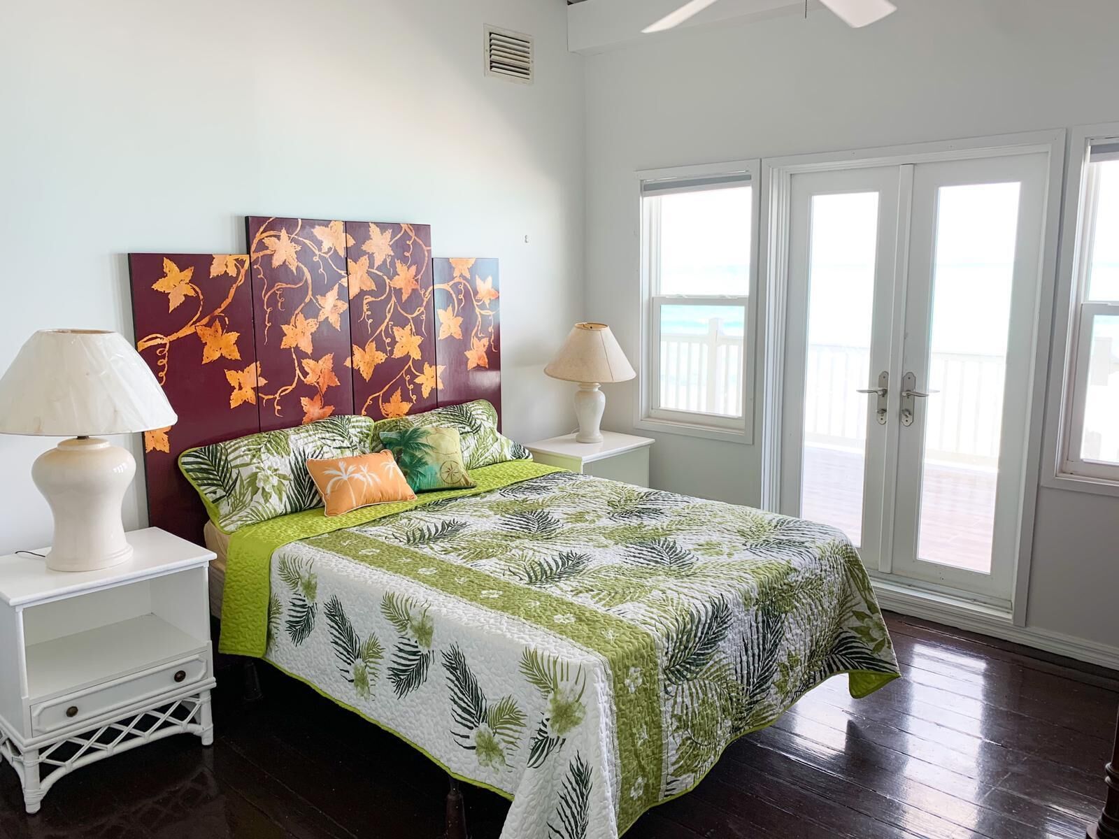 4 chambres, fer et planche à repasser, Wi-Fi gratuit, draps fournis