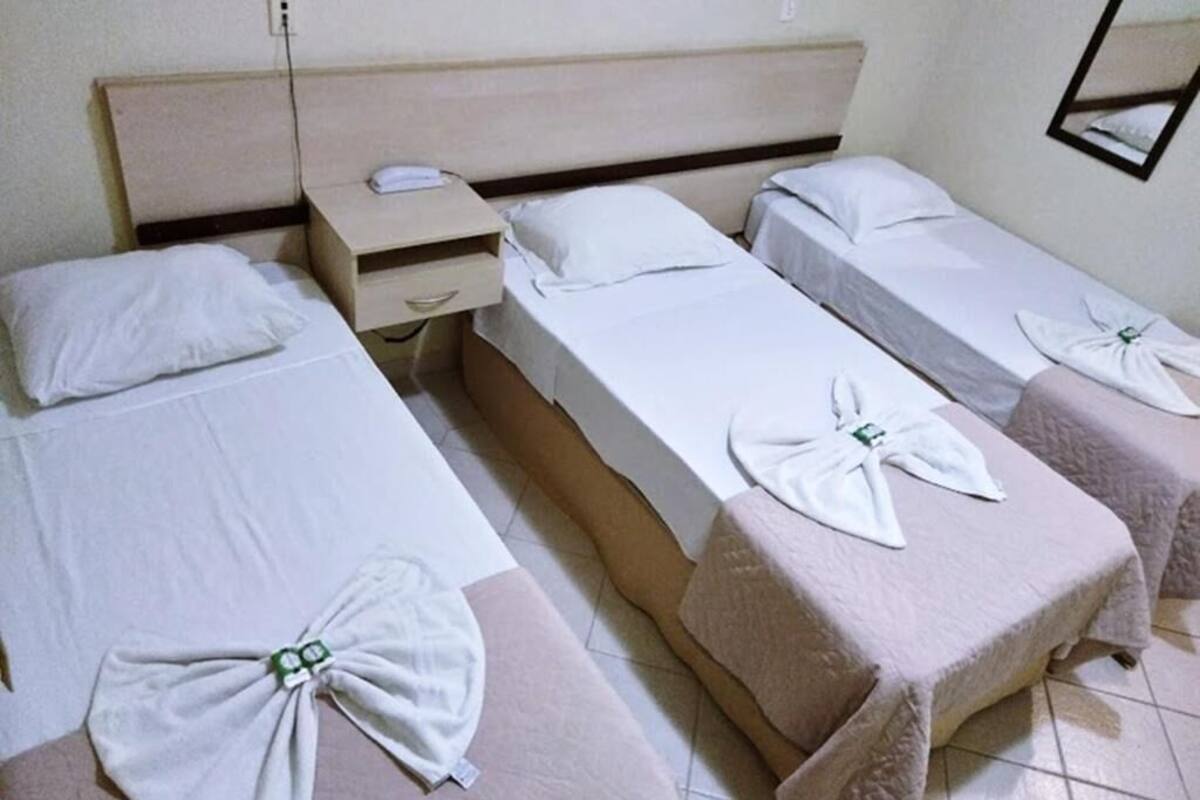 Habitación individual tradicional | Wifi gratis y ropa de cama